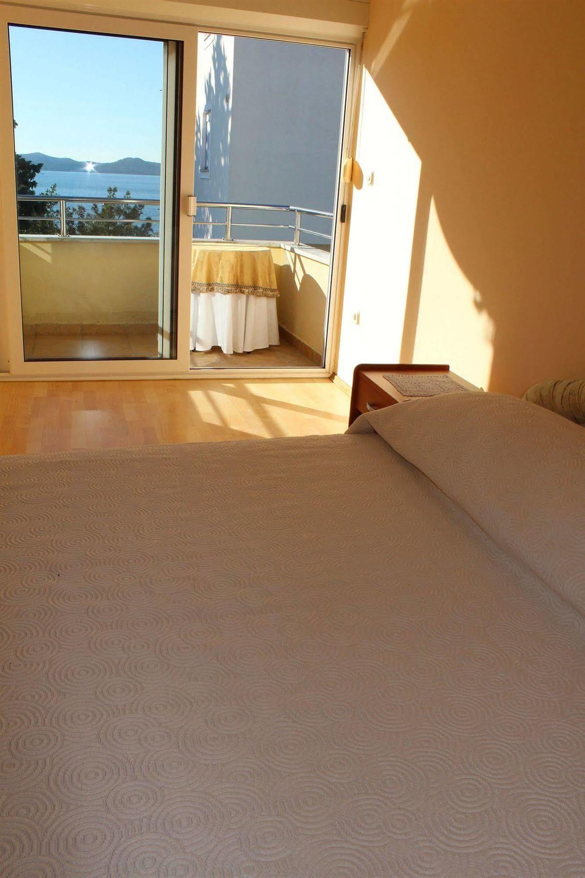 Diklo Beach Rooms-Adults Only Zadar Luaran gambar